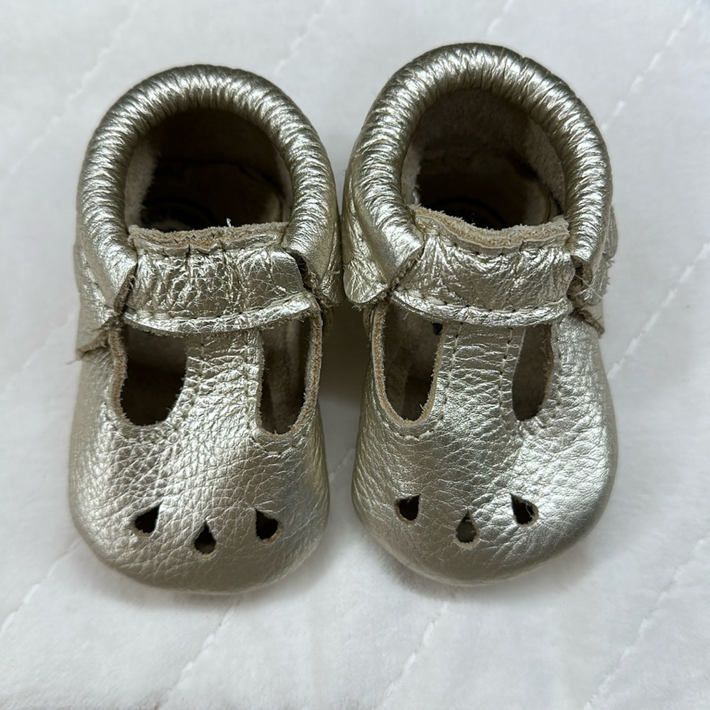 Freshly Picked Platinum Soft Sole Mary Jane